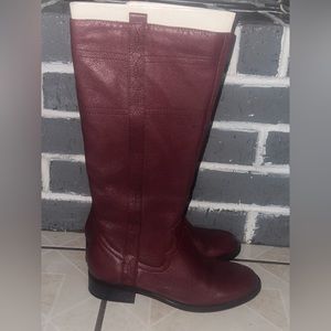 White Mountain,  boots Leather Burgundy size 8 used good condition ‼️‼️sale‼️